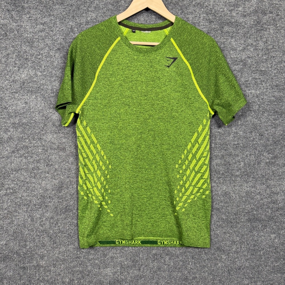 Gymshark Mens Medium T-Shirt Green Yellow Crew Neck  Raglan Sleeves Activewear‎